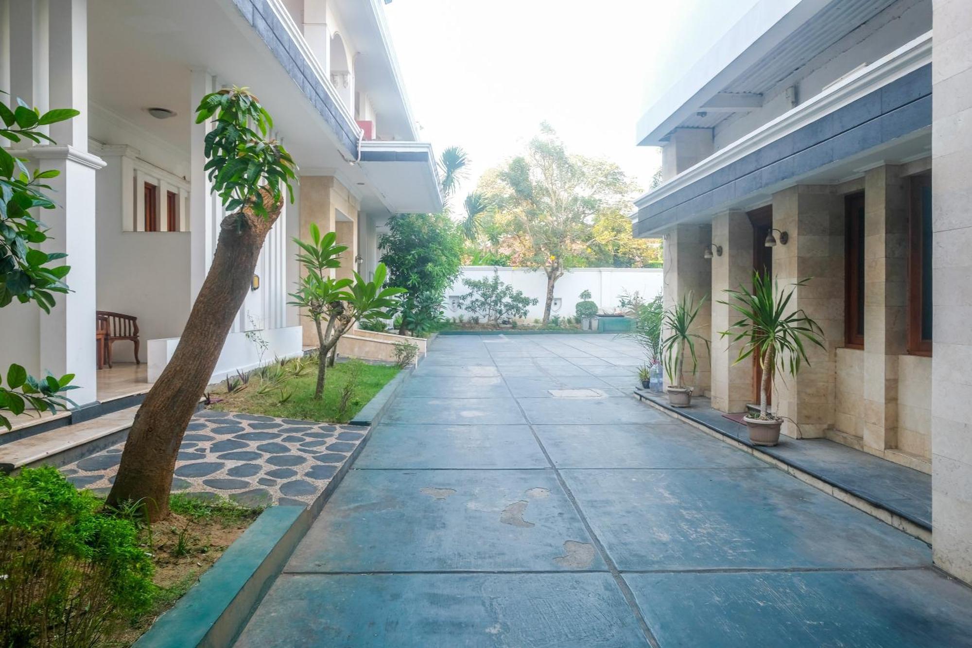 Urbanview Omah Pari Boutique Hotel Yogyakarta Exterior photo